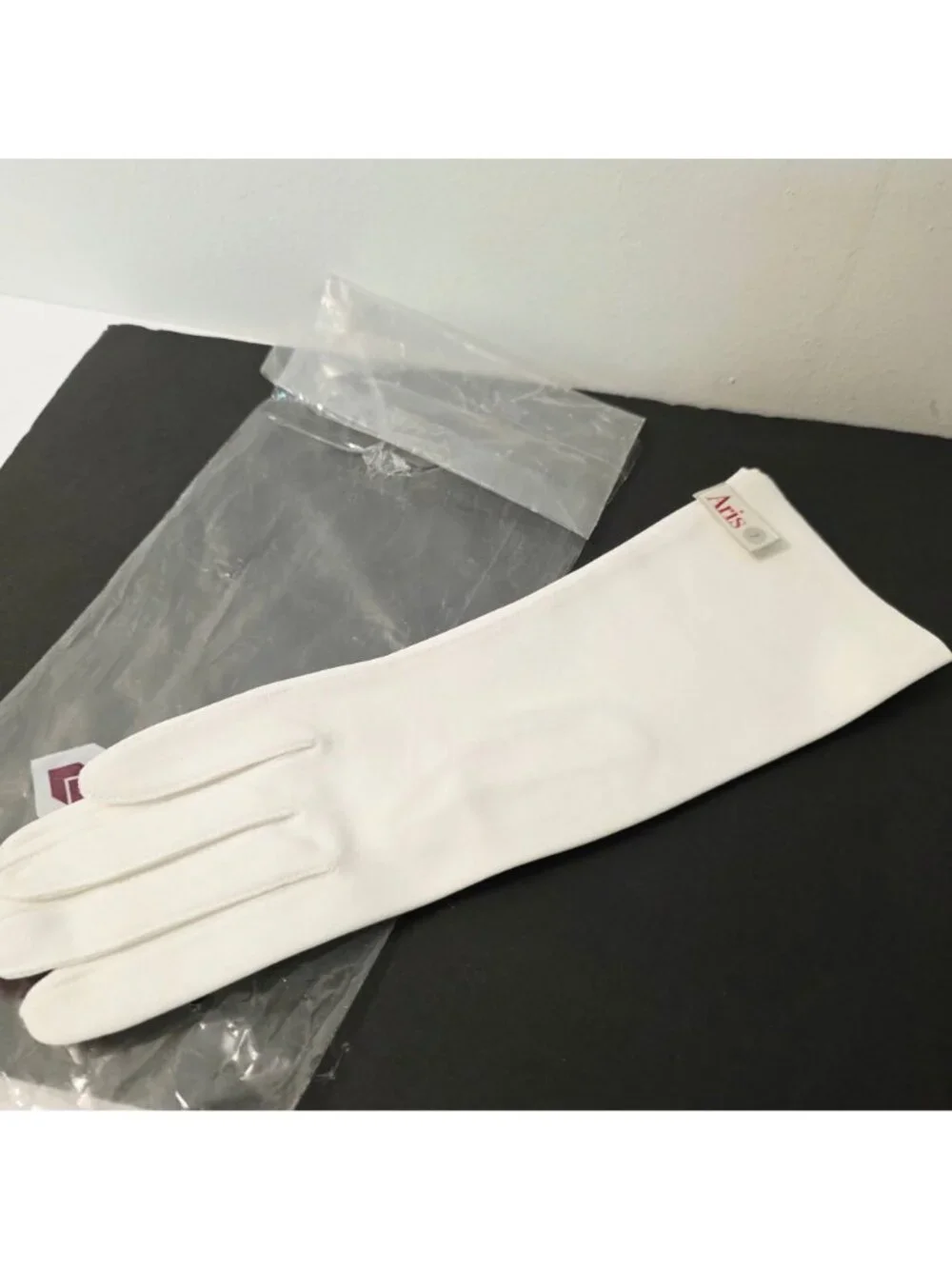 VTG 50s Miss Aris Wrist Pinup Ladies Soft White Cotton Gloves Sz 7
